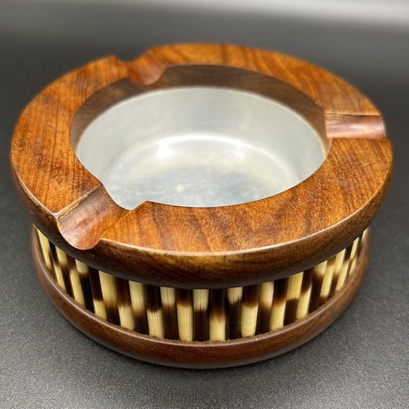 VTG African Olive Wood & Porcupine Quills Ashtray 3.5 in diameter - Picture 2 of 5
